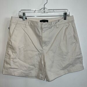 Banana Republic Women's Beige Shorts